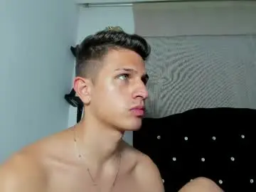 Free Live Porn with kevin_ahs1 - Chaturbate