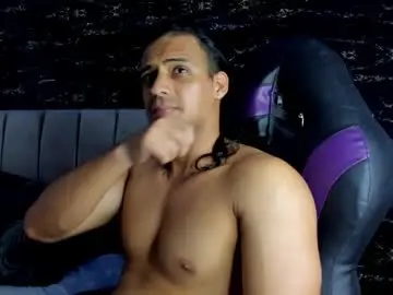 Sex Chat with thomas__wayne - Chaturbate