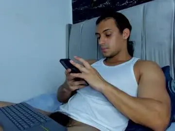 Nude Webcam with thomas__wayne - Chaturbate