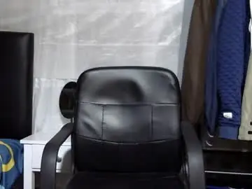 Watch Live Sex Cams with arongfranco - Chaturbate