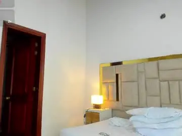 Sex Chat with valtira_nova - Chaturbate