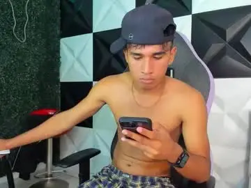 Watch Live Sex Cams with damondark_ - Chaturbate