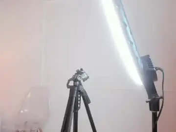 Live Sex with emily_gv1 - Chaturbate
