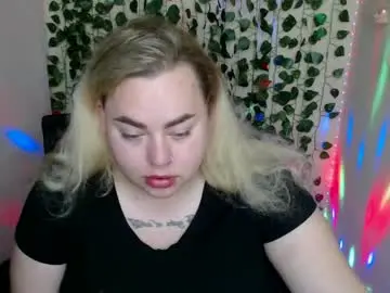Sex Cam with sweetvlada13 - Chaturbate