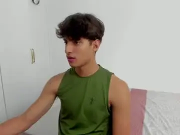Best live sex cam show with lucacosta19 - Chaturbate