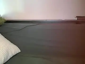 Best live sex cam show with alliebearx - Chaturbate