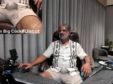 Live Sex Cam with alpha_uk_boss - Chaturbate