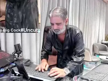 Free Porn Cam with alpha_uk_boss - Chaturbate