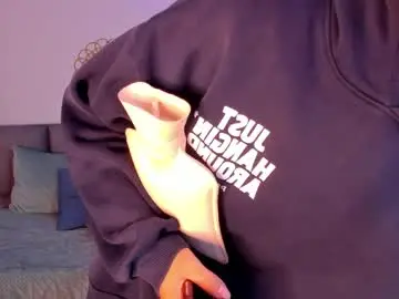 Watch Live Sex Cams with sammy_vegaa - Chaturbate