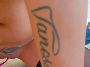 Free Live Porn with karissia_ - Chaturbate