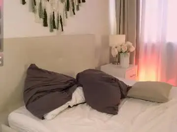 Watch Live Sex Cams with amelia_skyees - Chaturbate
