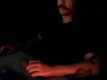 Adult Webcam with chris42089 - Chaturbate