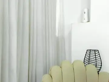 Live Sex Cam with pinkmoon30 - Chaturbate