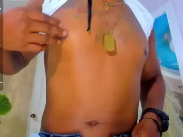 Live Porn with ricobrown777 - Chaturbate