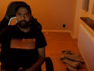 Free Porn Cam with dan_the_man43 - Chaturbate