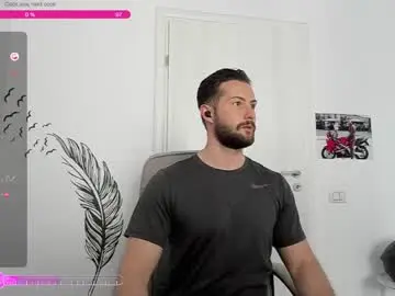 Adult Webcams with hard_chriss - Chaturbate