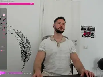 Free Porn Cam with hard_chriss - Chaturbate