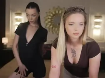 Best Webcam with kira0541 - Chaturbate