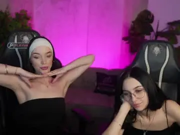 Live Sex with kira0541 - Chaturbate