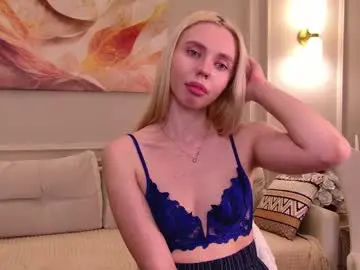 Nude Webcam with tessaadorablee - Chaturbate