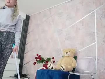 Live Sex with icebluebabe - Chaturbate