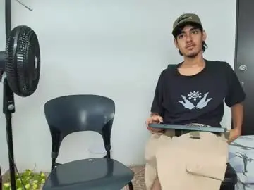Private Sex Chat with edwinboys - Chaturbate