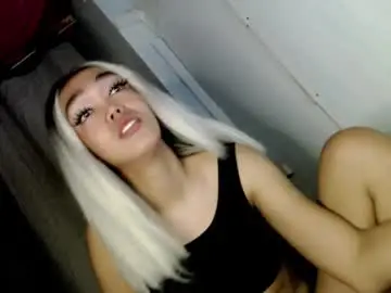 Sex Cam with hot_moma69 - Chaturbate