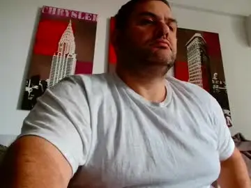 Nude Webcam with themastercomander - Chaturbate