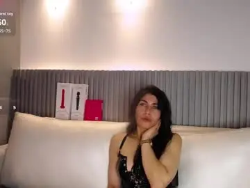 Adult Webcam with melodiroux_ - Chaturbate