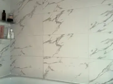 Live Porn with emilybatee - Chaturbate