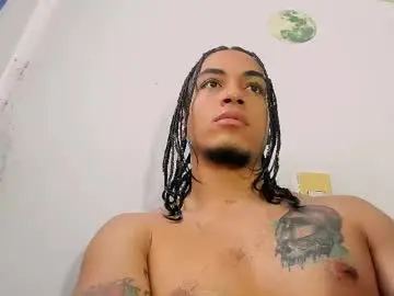 Live Sex with magic_mike_26 - Chaturbate