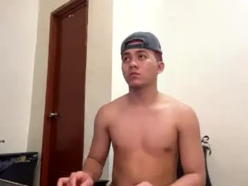 Sex Cam with your1sthunk - Chaturbate