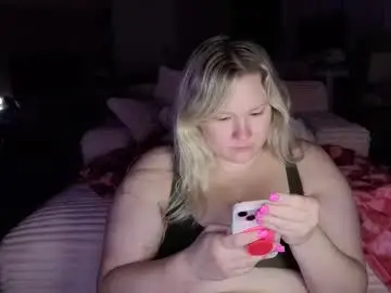 Adult Webcam with piggyrose - Chaturbate