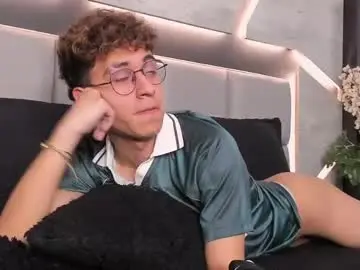 Best live sex cam show with angelobellini - Chaturbate