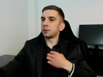 Nude Webcam with ryandusk - Chaturbate