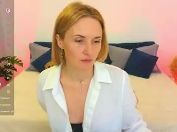 Best live sex cam show with alisssarose - Chaturbate