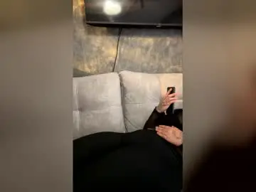 Sex Cam with gaby_millerr - Chaturbate