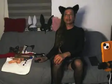 Live Porn with gikitrans - Chaturbate