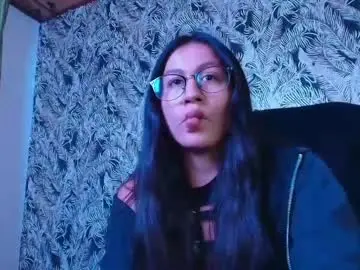 Watch Live Sex Cams with emigomez_ - Chaturbate