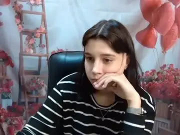 Nude Webcam with letty_curly - Chaturbate