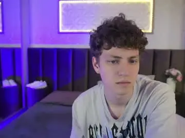 Private Sex Chat with stefanbev - Chaturbate