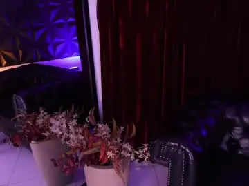 Private Sex Chat with velvet_raze - Chaturbate