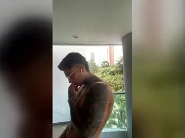 Best live sex cam show with dominiofit - Chaturbate