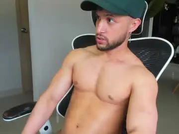 Sex Cam with paul_reyborg - Chaturbate