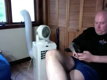 Live Sex Cam with victorsin207 - Chaturbate