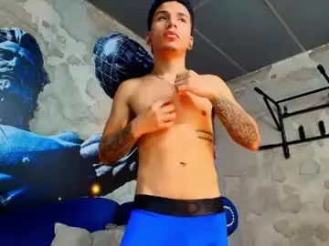 Nude Webcam with brad_toro - Chaturbate