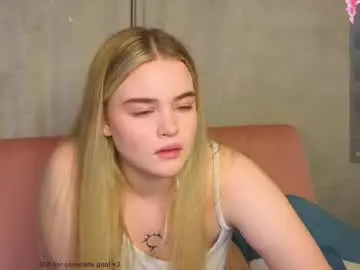 Live Porn with caroline_meo - Chaturbate