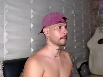 Watch Live Sex Cams with david_col11 - Chaturbate