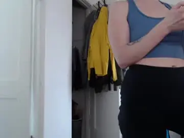 Sex Cam with ellierowyn - Chaturbate