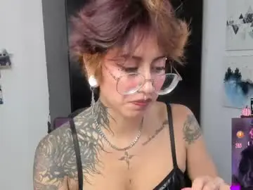 Adult Webcam with succubus_girl_ - Chaturbate